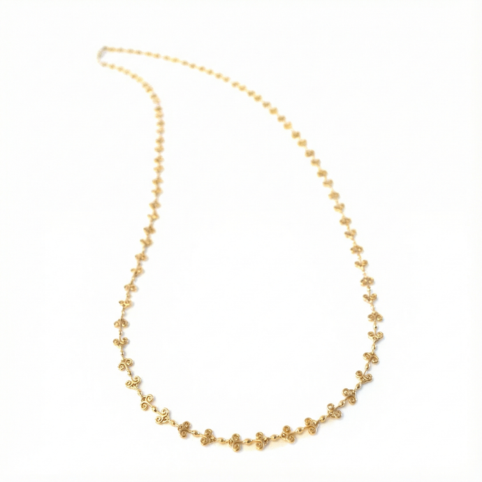Heart Long Chain Necklace - 18 kt Yellow Gold